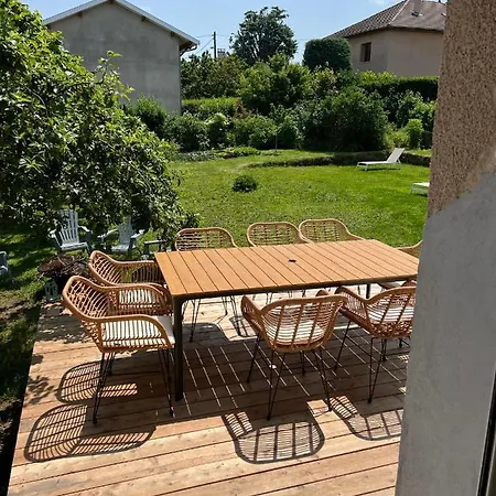 Jolie Maison Cosy, Grand Jardin, En Bordure De La Via Fluvia * Yssingeaux