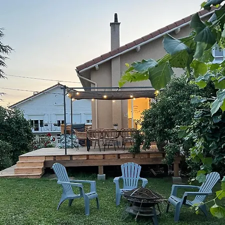 Jolie Maison Cosy, Grand Jardin, En Bordure De La Via Fluvia Villa
